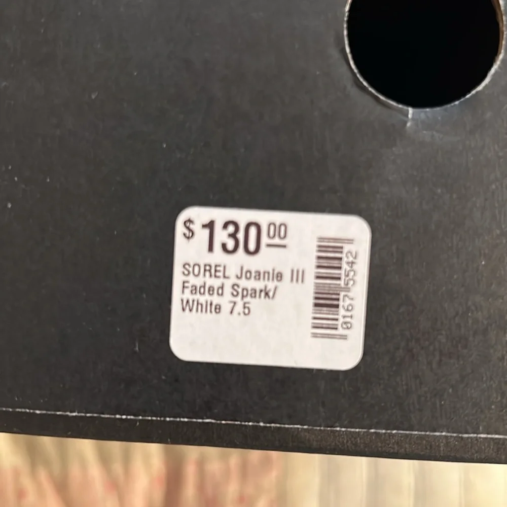 Sorel Women's Tan Sandals - Picture 7 of 7